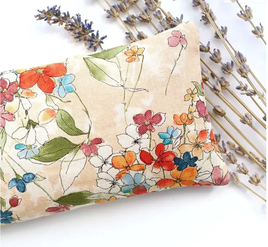 Lavender Eye Pillow ⋆ Floral Field
